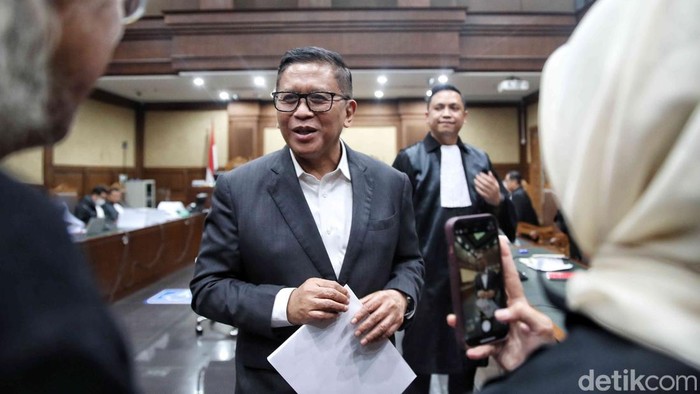Jaksa Ungkap Nomor Sri Rejeki Hastomo Alias Hasto Tak Bisa Ditemukan Jaksa Ungkap Nomor Sri Rejeki Hastomo Alias Hasto Tak Bisa Ditemukan